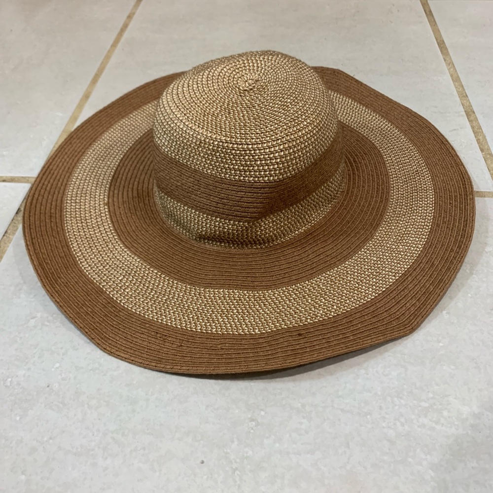 Sun hat - Picture 3 of 4